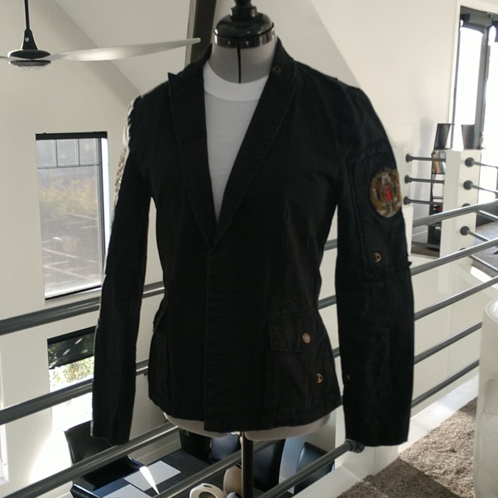Zadig & voltaire jacket fits like a 4